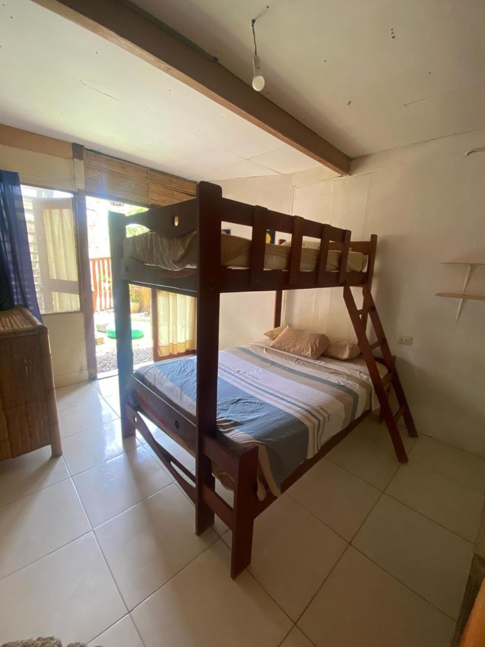 Wiracocha Hostal مانكورا المظهر الخارجي الصورة